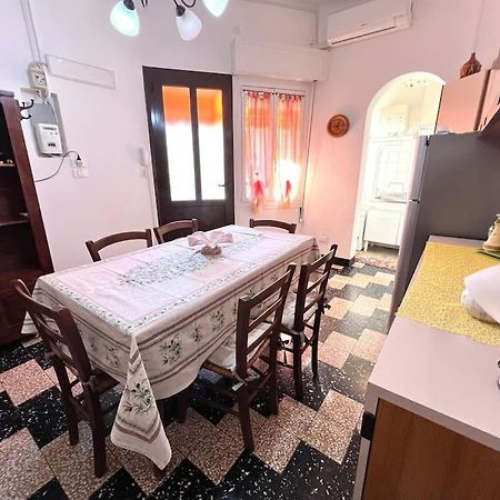 San Lorenzo Suite - Free Parking ซานโลเรนโซ อัลมาเร ภายนอก รูปภาพ